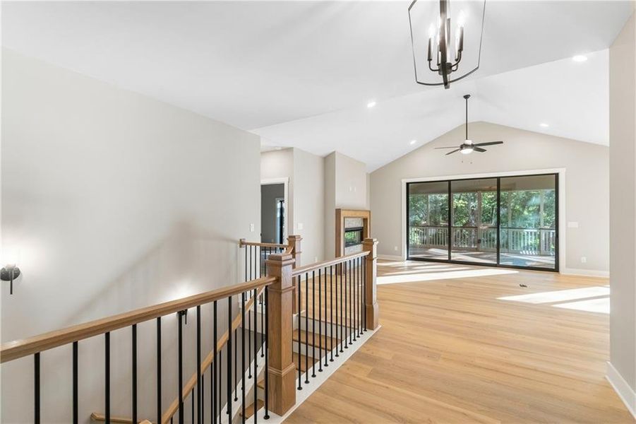 Spacious, unfurnished interior of a new home in , Jasper (Image 19).