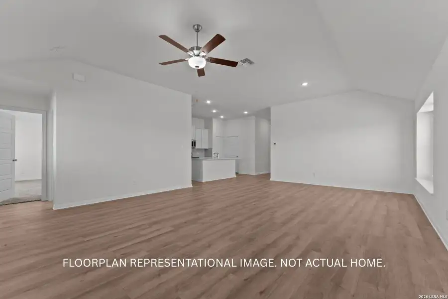 Spacious, unfurnished interior of a new home in High Branch, San Marcos (Image 12).
