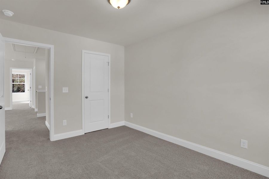 Spacious, unfurnished interior of a new home in Boykin Hills, Chapin (Image 27).