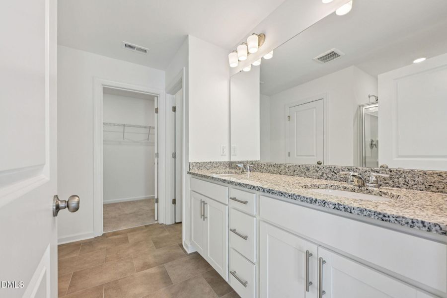 37-web-or-mls-509 Soar Ln - 037