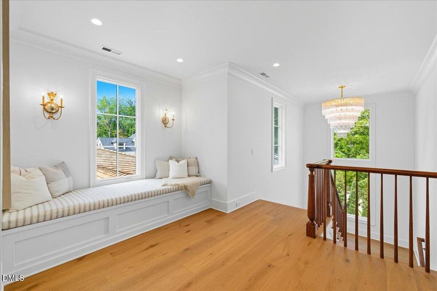 055-1216 Barcroft Pl