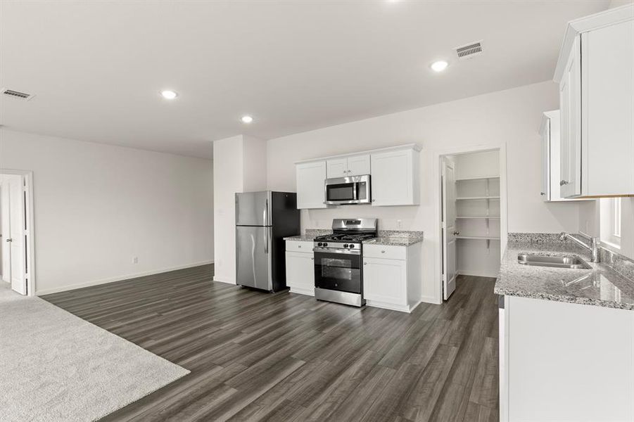 14. 1301 Elliot - Kitchen (4)