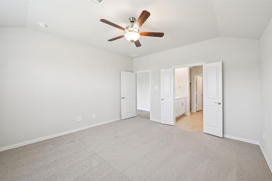 Photo is not of the actual home, but is an inspirational photo of builder’s model home and may depict options, furnishings, and/or decorator features that are not included.