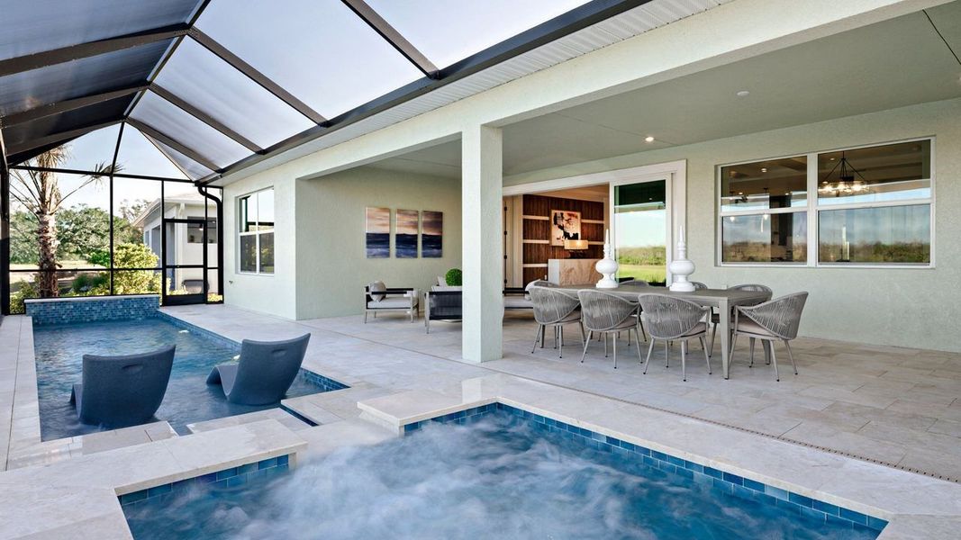 Spa & Lanai