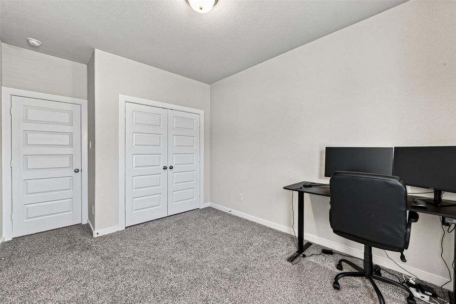 Furnished interior view inside a new home in Park Row Village, Houston (Image 32). Furnished interior view inside a new home in Park Row Village, Houston (Image 32).