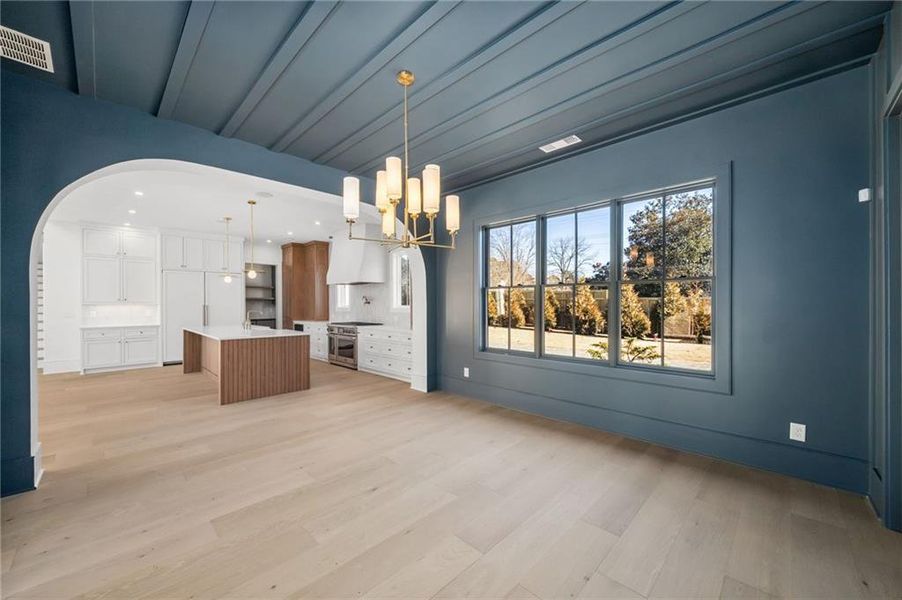 Spacious, unfurnished interior of a new home in , Roswell (Image 58).