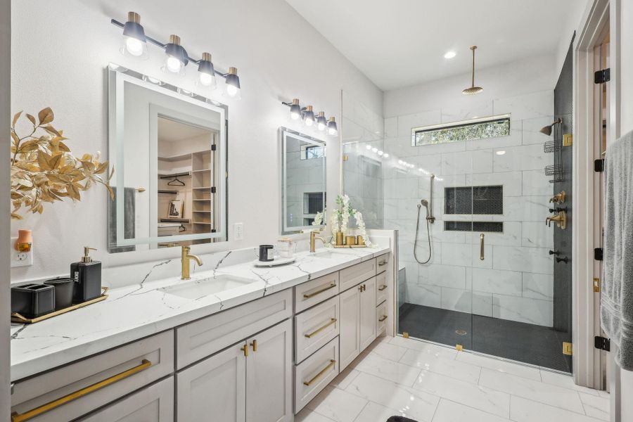 Furnished interior view inside a new home in , Houston (Image 21). Furnished interior view inside a new home in , Houston (Image 21).