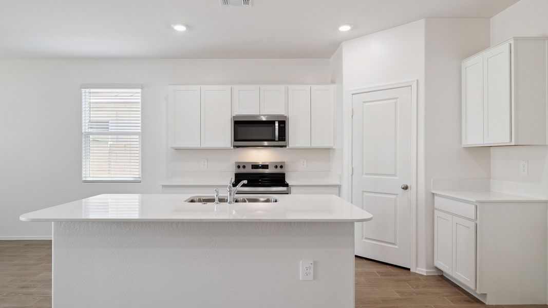 Furnished interior view inside a new home in Rio Rancho Estates, Wittmann (Image 7).