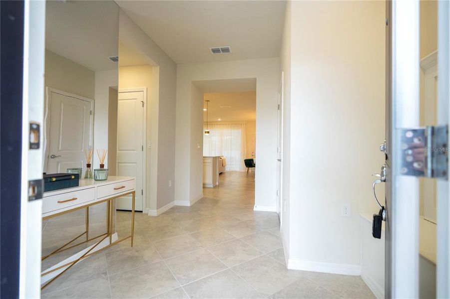 Furnished interior view inside a new home in Windsor Cay Resort, Clermont (Image 15).