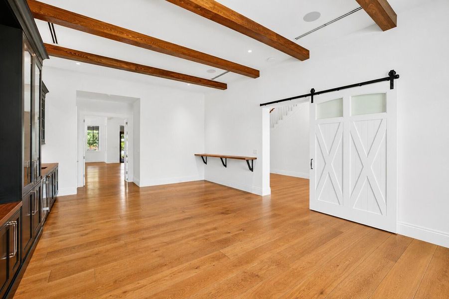 rev 31 blank canvas with farmhouse door rev 31 blank canvas with farmhouse door
