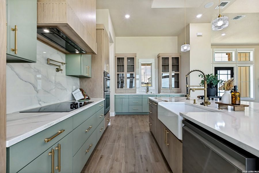 Furnished interior view inside a new home in , La Vernia (Image 15).