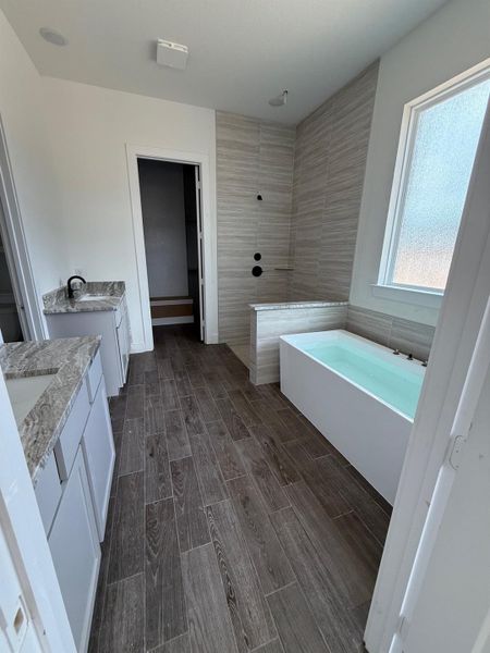 Image 21 of a home in Kresston.