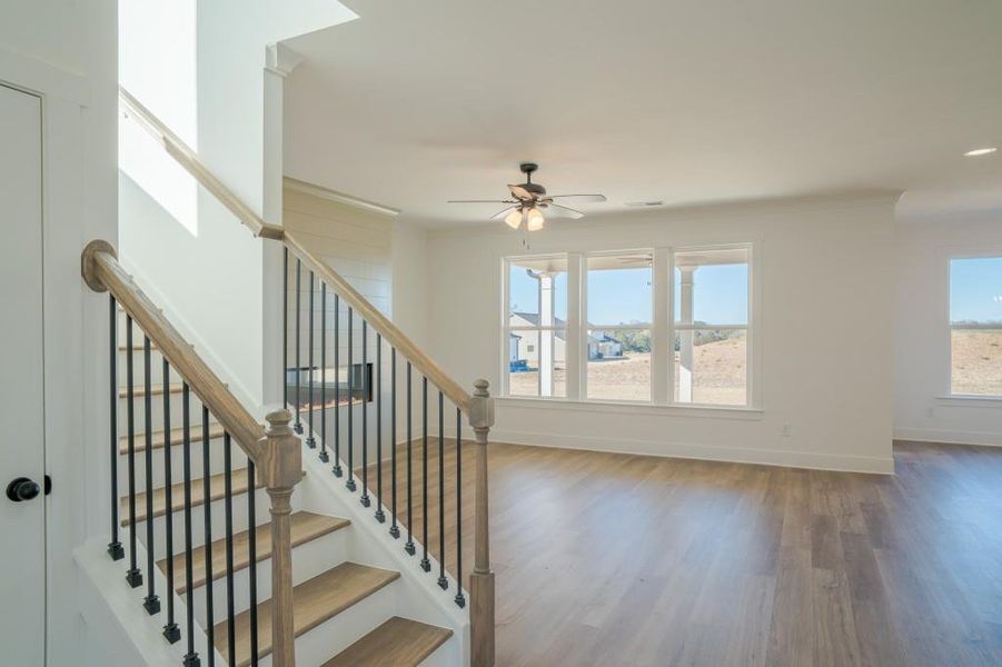 Spacious, unfurnished interior of a new home in Magnolia Ridge, Monroe (Image 31).