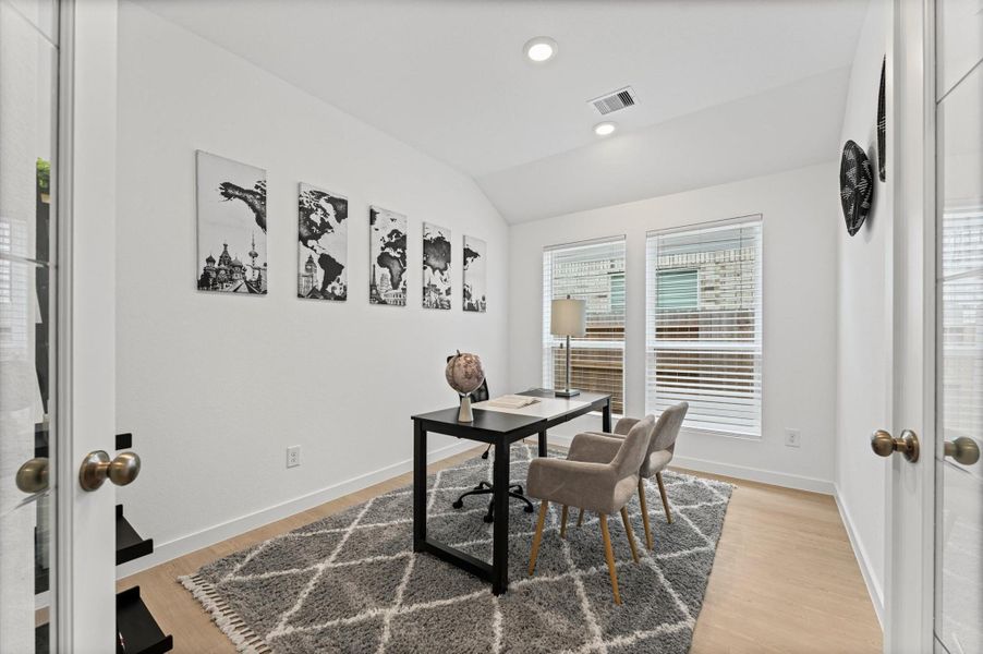 Flex/office space Flex/office space