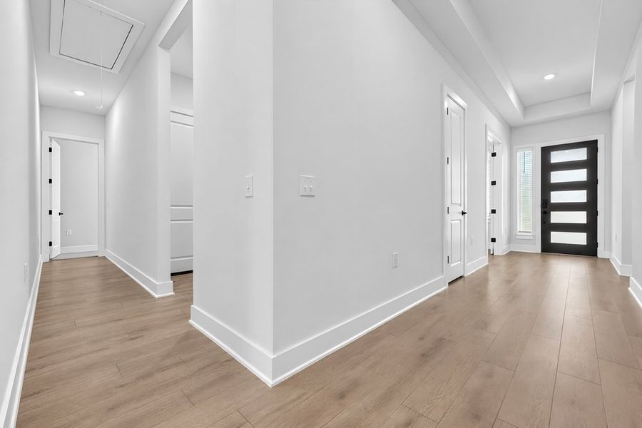 Spacious, unfurnished interior of a new home in Silverleaf, Cedar Creek (Image 41). Spacious, unfurnished interior of a new home in Silverleaf, Cedar Creek (Image 41).