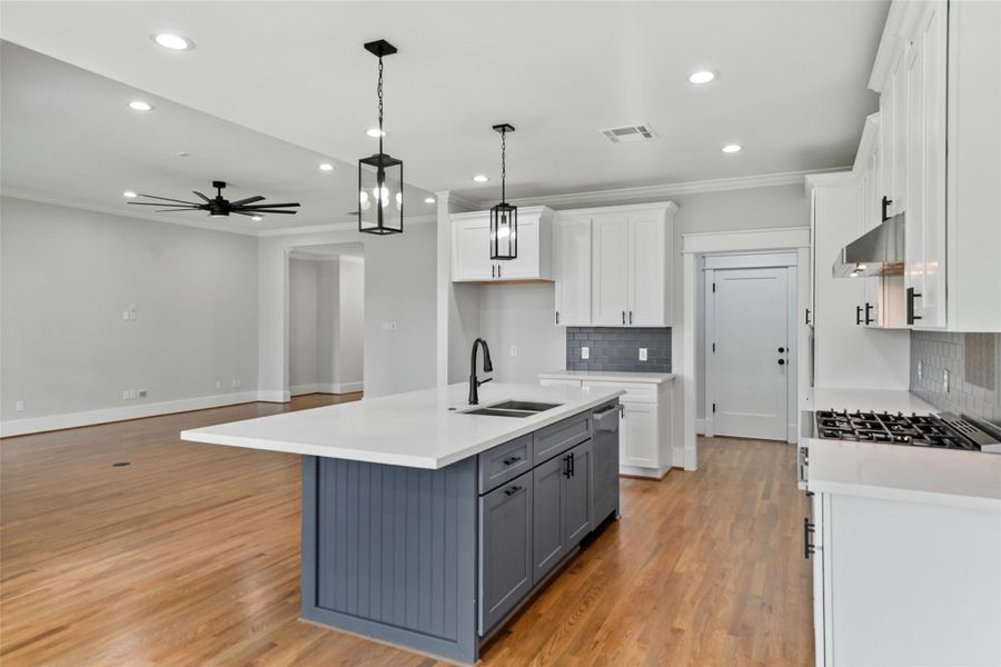 Furnished interior view inside a new home in , Houston (Image 10).