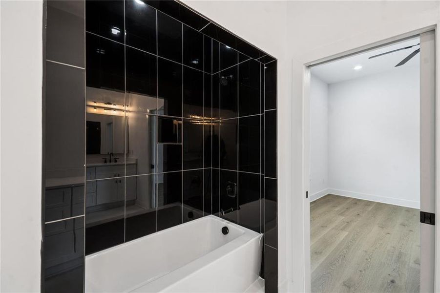 Furnished interior view inside a new home in , Atlanta (Image 11).