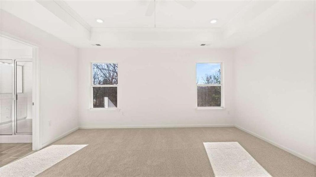 Spacious, unfurnished interior of a new home in Water Oak Estates, Lawrenceville (Image 30).