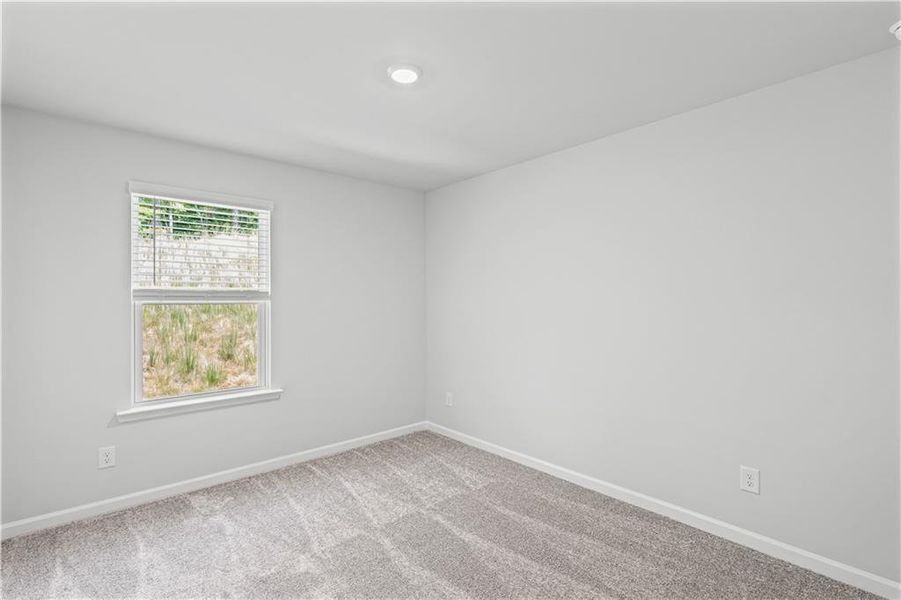 Spacious, unfurnished interior of a new home in Avery Ridge, Gainesville (Image 27).