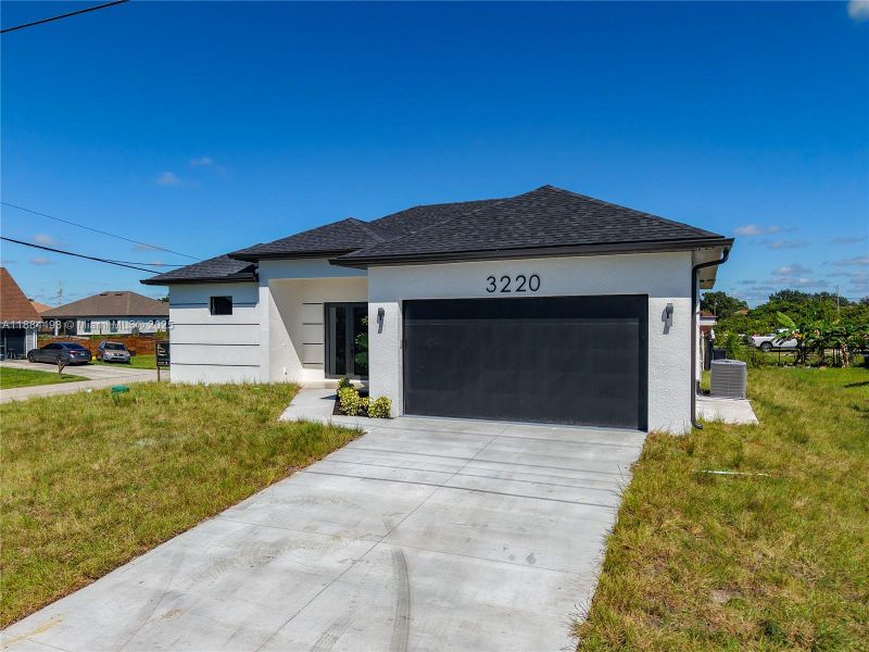 Image 32 of a home in . Image 32 of a home in .