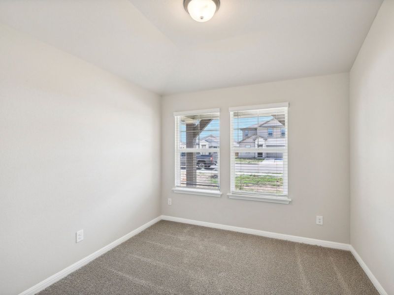 Spacious, unfurnished interior of a new home in Waterstone Crossing, Kyle (Image 13).