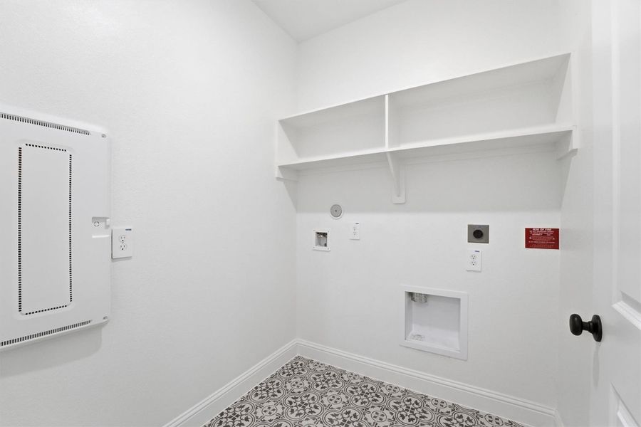 Spacious, unfurnished interior of a new home in Bridgeland, Cypress (Image 14).