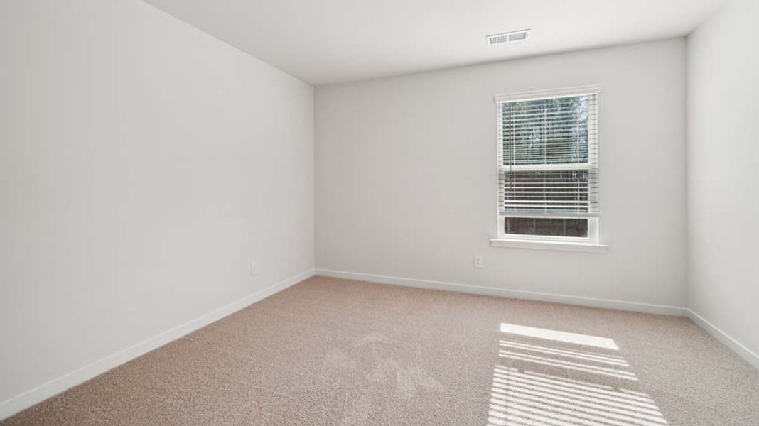 Spacious, unfurnished interior of a new home in Providence Walk, Hendersonville (Image 22).