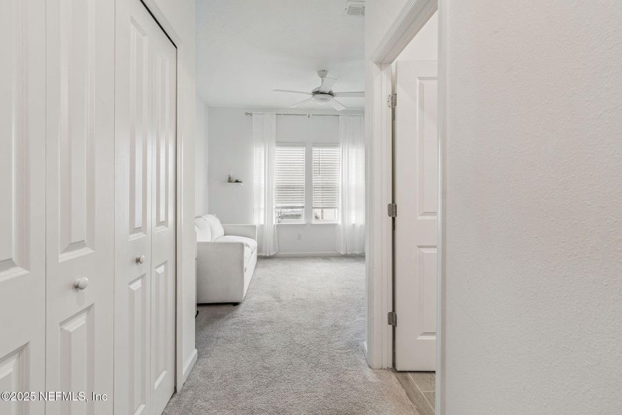 Spacious, unfurnished interior of a new home in Amelia Walk, Fernandina Beach (Image 21).