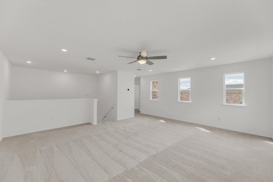 Spacious, unfurnished interior of a new home in Salerno - Classic Collection, Round Rock (Image 24).