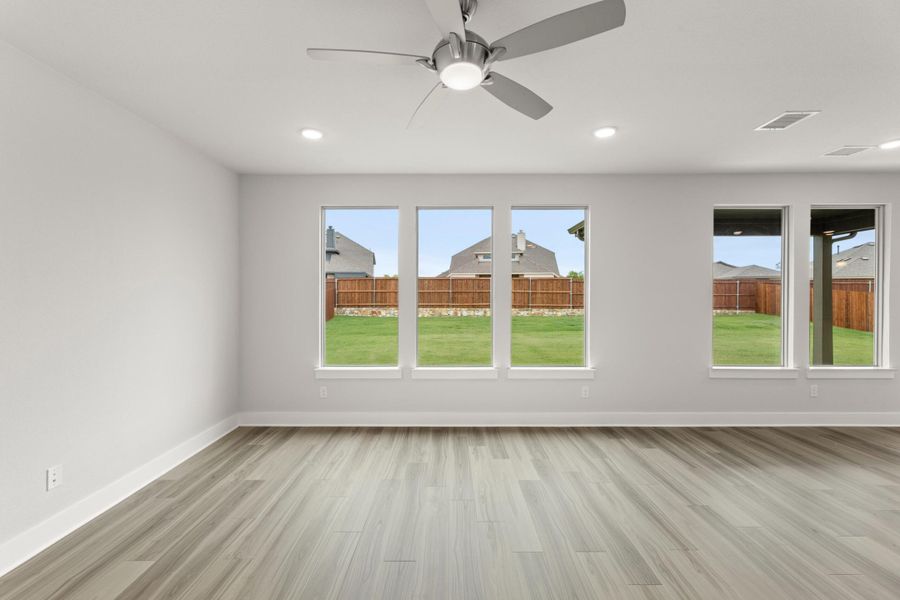 Spacious, unfurnished interior of a new home in Waterscape, Royse City (Image 11). Spacious, unfurnished interior of a new home in Waterscape, Royse City (Image 11).