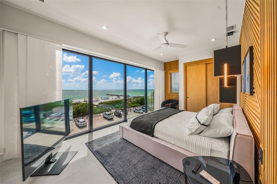 Furnished interior view inside a new home in , Bradenton Beach (Image 9).