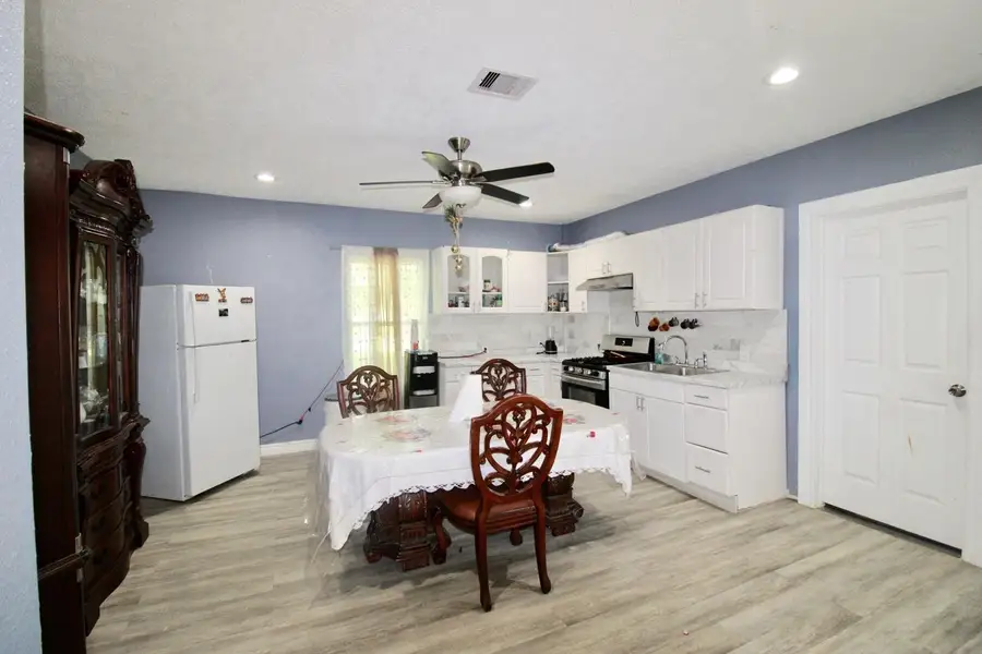 Furnished interior view inside a new home in , Cleveland (Image 5). Furnished interior view inside a new home in , Cleveland (Image 5).