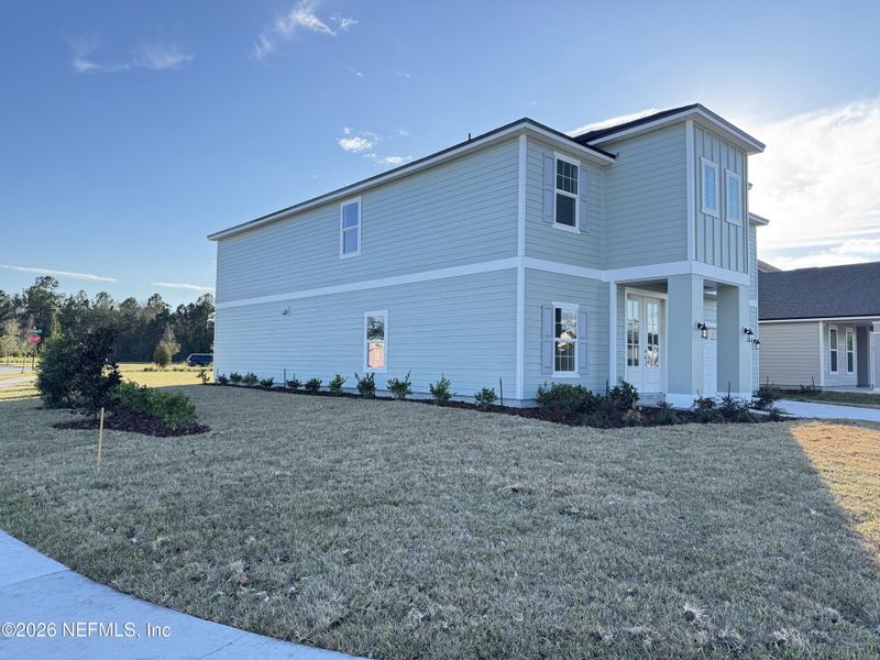 Exterior details and patio area of a home in Hyland Trail, Green Cove Springs (Image 8). Exterior details and patio area of a home in Hyland Trail, Green Cove Springs (Image 8).