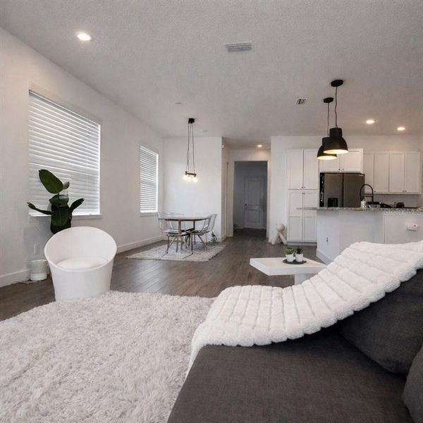 Furnished interior view inside a new home in , Winter Garden (Image 10).