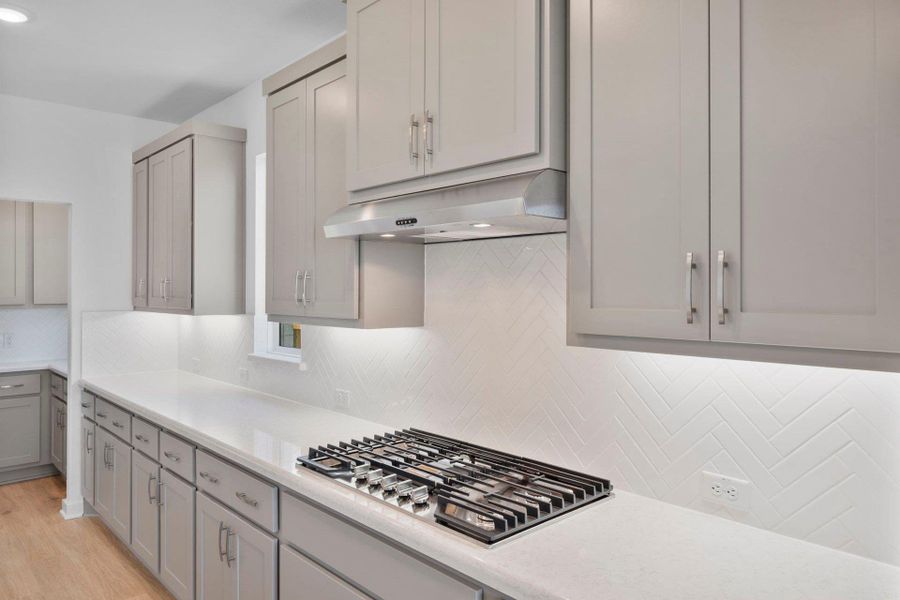 Stunning finishes in Light & Bright Kitchen Stunning finishes in Light & Bright Kitchen