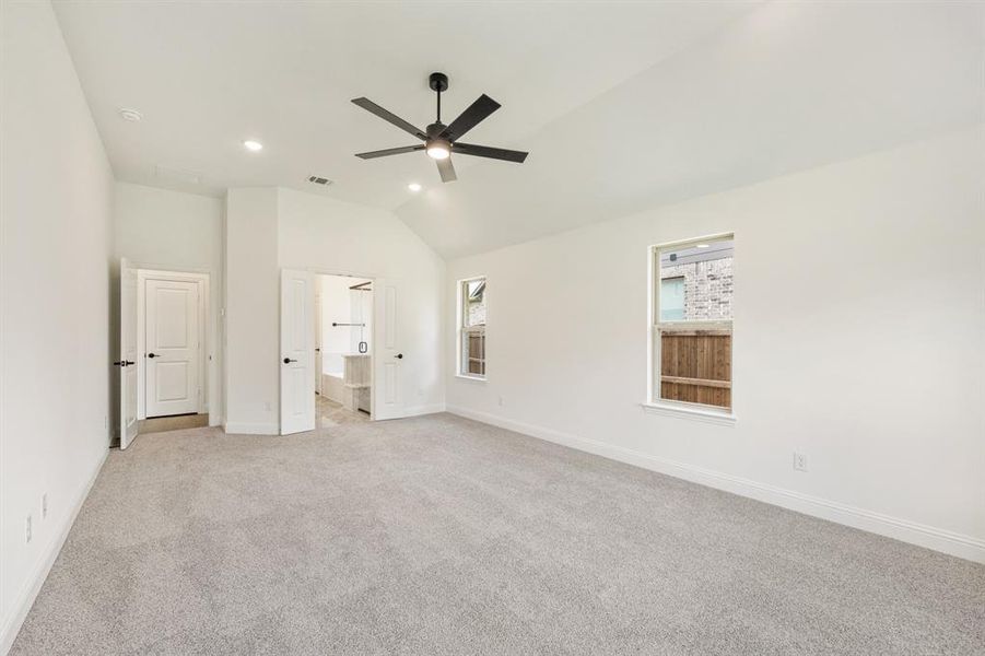 Spacious, unfurnished interior of a new home in Willow Wood Classic 50, McKinney (Image 26). Spacious, unfurnished interior of a new home in Willow Wood Classic 50, McKinney (Image 26).