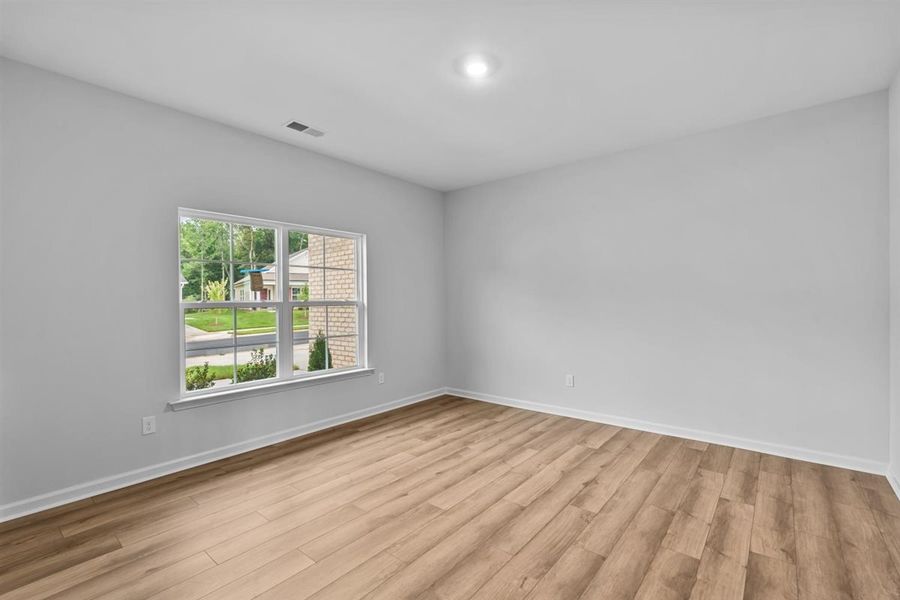 Spacious, unfurnished interior of a new home in Brayden, Advance (Image 29).
