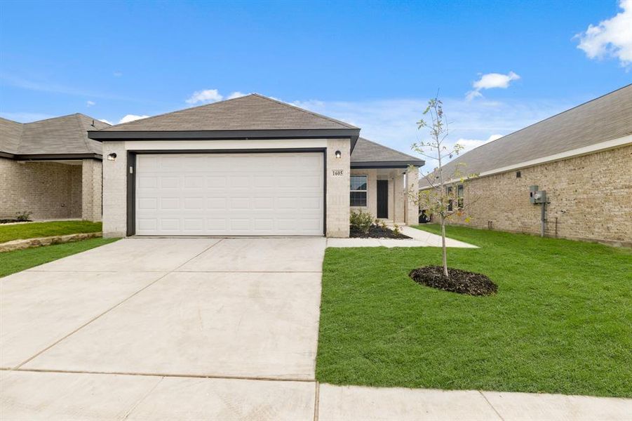 Exterior details and patio area of a home in Christian Meadows, Ennis (Image 3). Exterior details and patio area of a home in Christian Meadows, Ennis (Image 3).