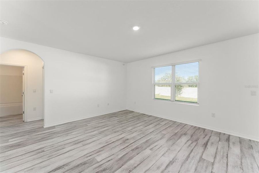 Spacious, unfurnished interior of a new home in Grace Ranch, Haines City (Image 25). Spacious, unfurnished interior of a new home in Grace Ranch, Haines City (Image 25).