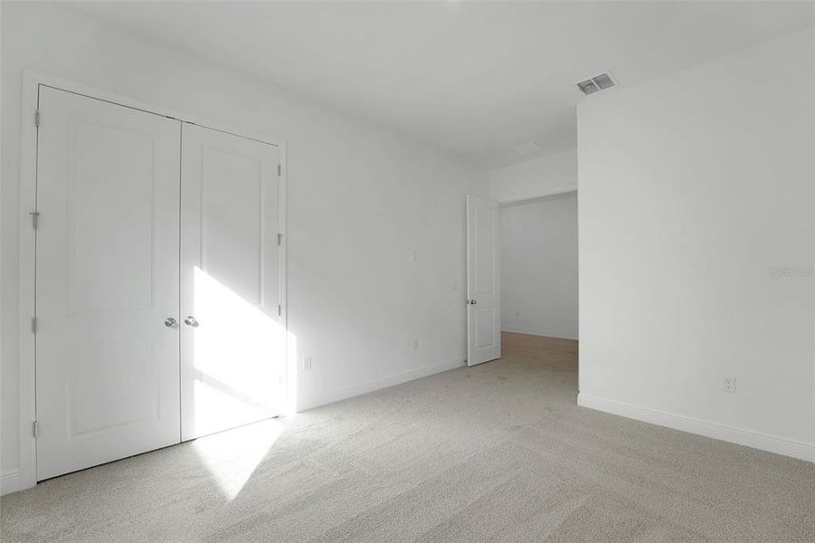 Spacious, unfurnished interior of a new home in Palms at Windermere, Windermere (Image 30). Spacious, unfurnished interior of a new home in Palms at Windermere, Windermere (Image 30).