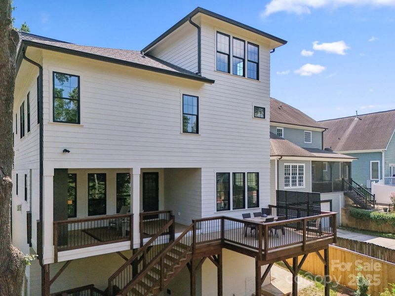 Exterior details and patio area of a home in , Charlotte (Image 4).
