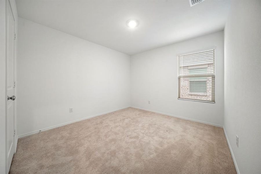 Spacious, unfurnished interior of a new home in , Anna (Image 17).