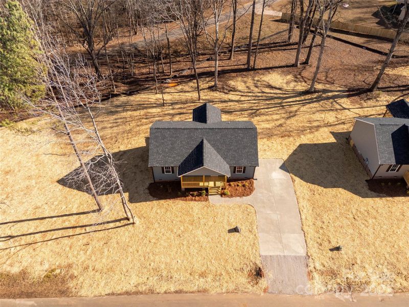 Image 30 of a home in .