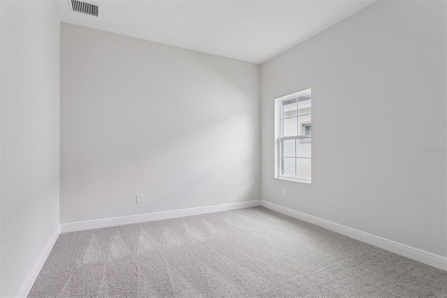 Spacious, unfurnished interior of a new home in Two Rivers, Zephyrhills (Image 31).