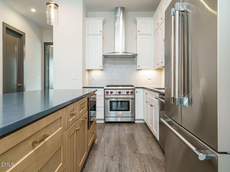 019-1280x960-kitchen