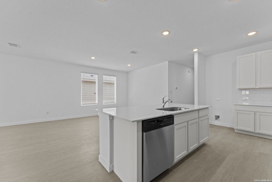 Furnished interior view inside a new home in Friendship Oaks, Fredericksburg (Image 5).