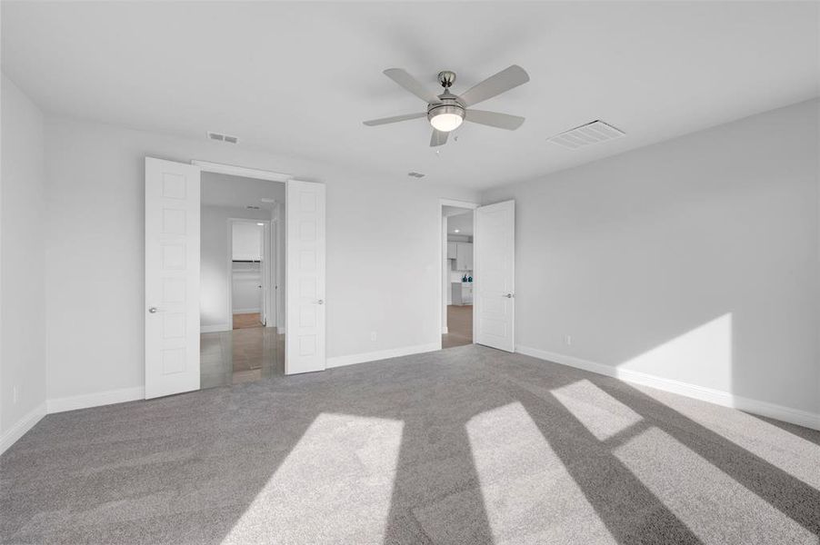 Spacious, unfurnished interior of a new home in Aster Park, McKinney (Image 37).