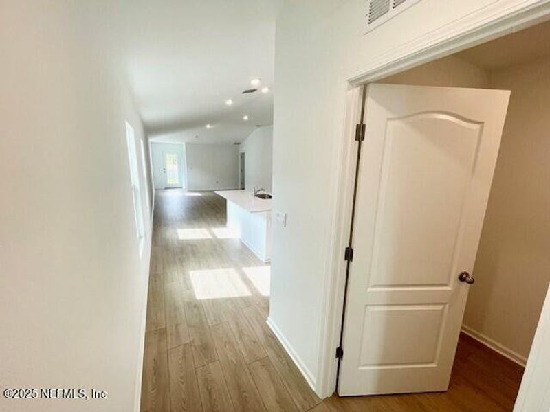 Image 76 of a home in Grand Reserve.