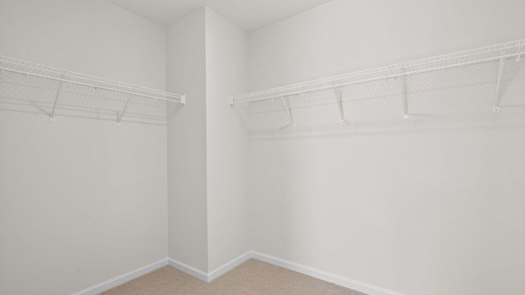 Spacious, unfurnished interior of a new home in Martin Farms, Aberdeen (Image 27).