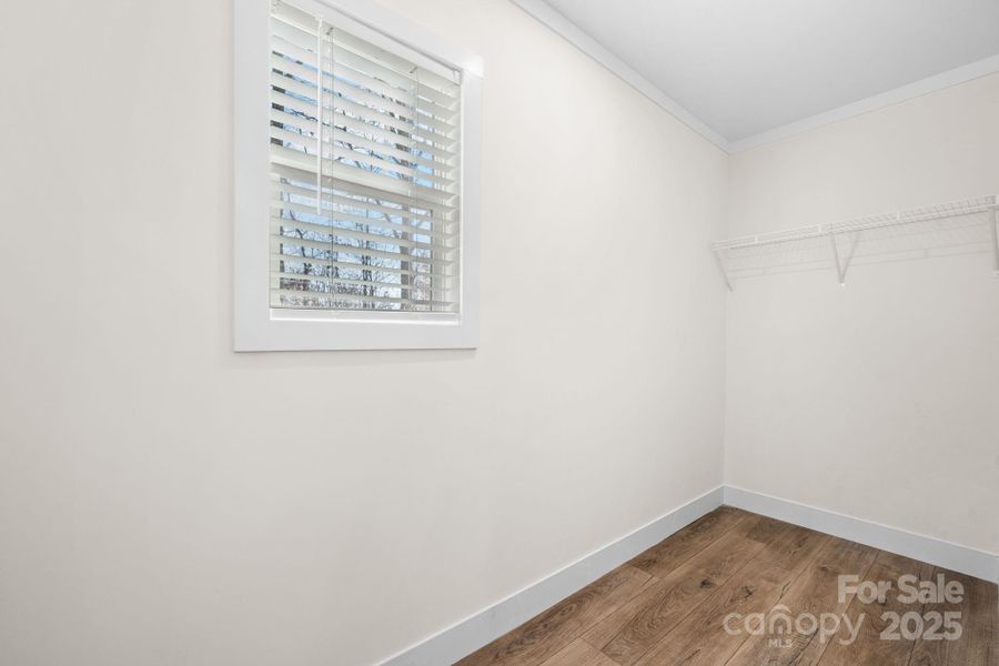 Spacious, unfurnished interior of a new home in , Statesville (Image 18).